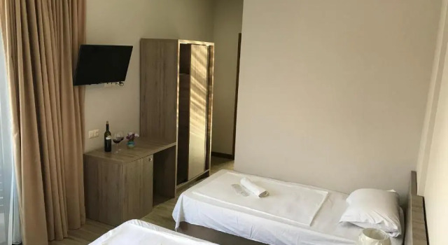 Трёхместный номер Standard с балконом Guest House Nina