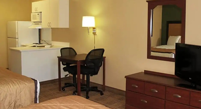 Четырёхместная студия Holiday Inn Express Shrewsbury by IHG