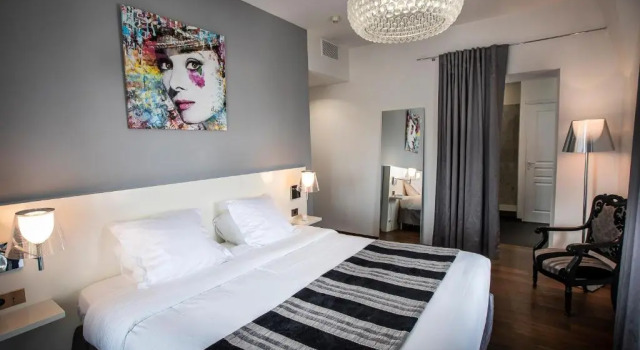 Номер Prestige Le Manoir Hôtel