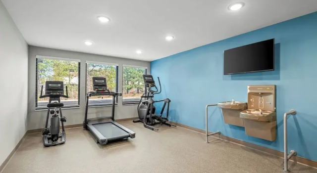 WoodSpring Suites Charlotte Northlake