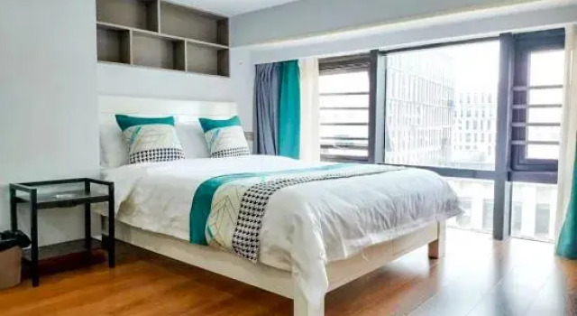 Семейный люкс Deluxe с 2 комнатами Chongqing Jirui Light Luxury Apartment (Shangwan Road Subway Station Creative Park)