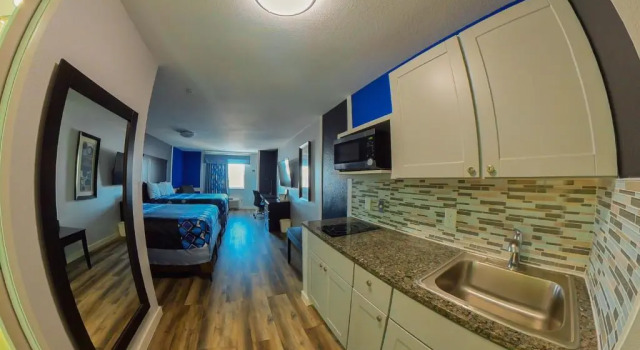 Четырёхместный номер Standard Coratel Inn and Suites By Jasper Saint Paul Minneapolis Inver Grove Heights