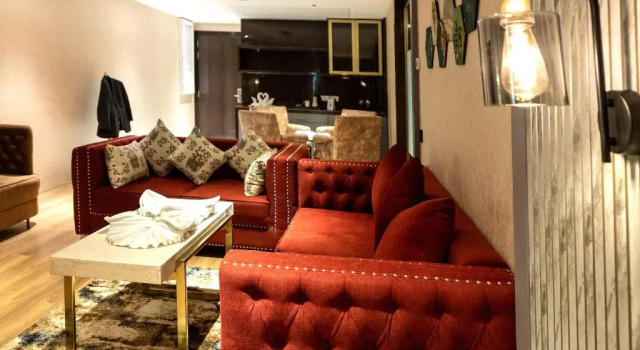 Люкс Hiland Hotel