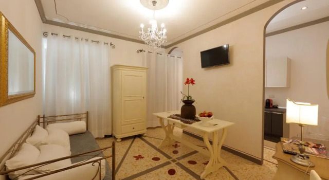 Четырёхместный номер Superior Palazzo Mari suite & rooms b&b