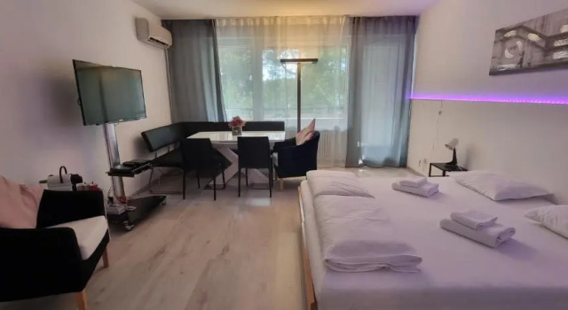 Holiday Suite 304 Residenza Lago di Lugano, Забронировать Отель Биссоне Лугано