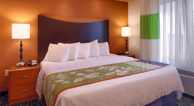 Fairfield Inn and Suites by Marriott Laramie, Забронировать Отель Ларами 