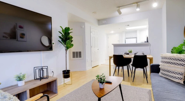 Spectacular 1 BR Condo at Ballston, Забронировать Отель Арлингтон 