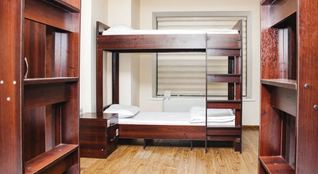 International Hostel Tashkent, Prenota Ostello Hotel a Taskent con parcheggio, Parcheggio