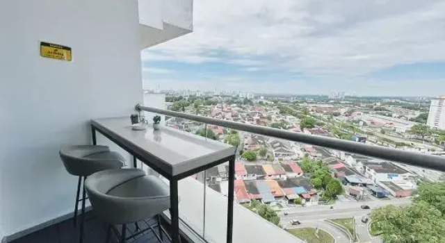 PLATINO Kids Friendly, 3BR Family Suite, Next to Paradigm Mall Escape JB, Varaa Hotelli Hotellit Johor pysäköinnillä, Pysäköinti