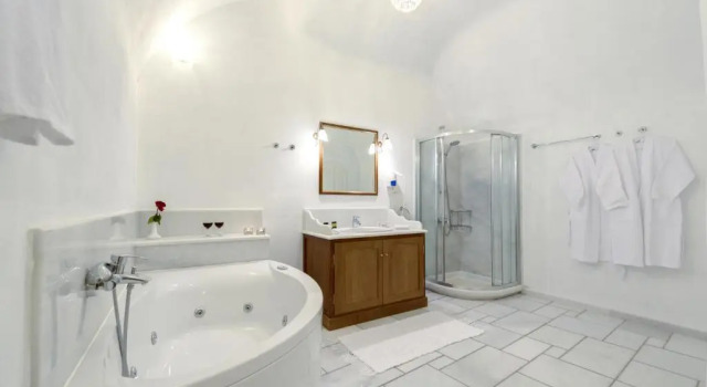 Люкс Chelidonia Luxury Suites - Adults Only