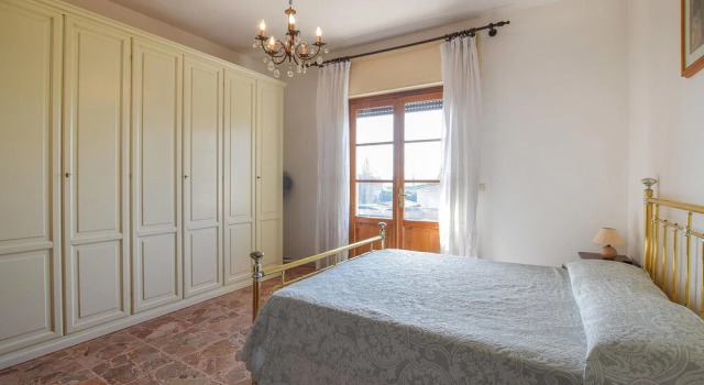 Beautiful Apartment in Piano di Mommio With Outdoor Swimming Pool, Wifi and 3 Bedrooms, Buchen Sie Ferienwohnung Mommio Versilia