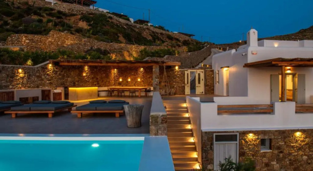Halu Luxury Villa - 3 Bedroom