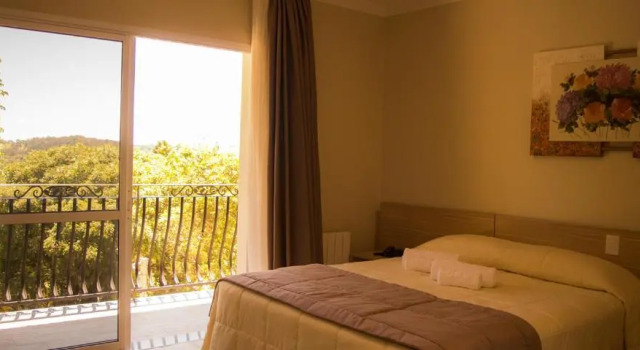 Номер Deluxe Sky Serra Hotel