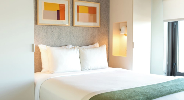 Номер Deluxe Scout Living PCM - Placemakr Atlanta, Apartments by Hilton
