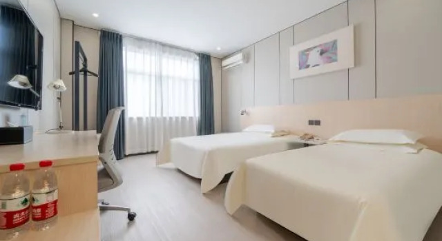 Номер Standard Jinjiang Inn Select Airport Town Chuannanfeng Road