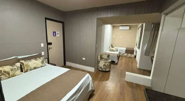 Четырёхместный номер Standard с балконом Laguna Praia Hotel