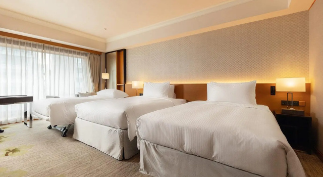Трёхместный номер Deluxe Hotel Metropolitan Premier Taipei