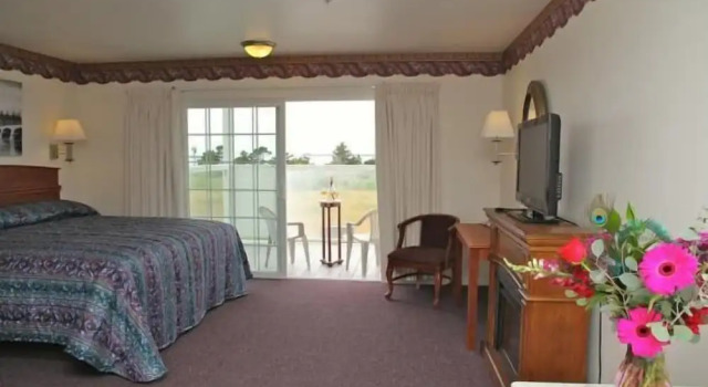 Двухместный номер Oceanview Inn and Suites