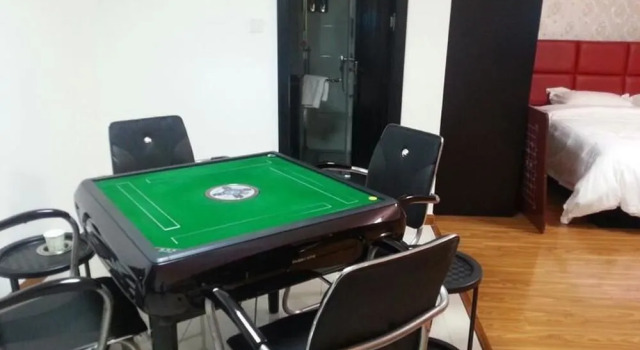 Baifenghui Business Hotel, Prenota Hotel Yangzhou Jiangsu