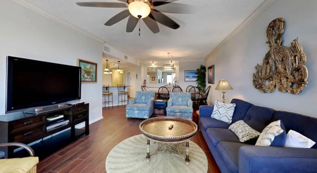 Romar House #702B by Southern Vacation Rentals, Prenota Appartamento Hotel a Alabama con parcheggio, Parcheggio