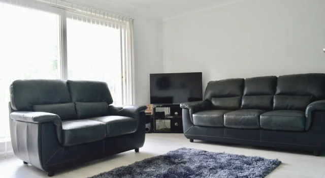 Newly Refurbished And Modern 2 Bedroom Flat, Prenota Appartamento Edimburgo 