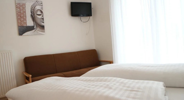 Popolari Gasthof, Rezerwuj Hotel Hotele w Karyntia z parkingiem, Parking