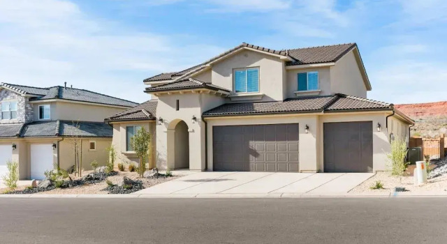 Paseos to Redrocks by RedAwning, Varaa Huoneisto Washington 