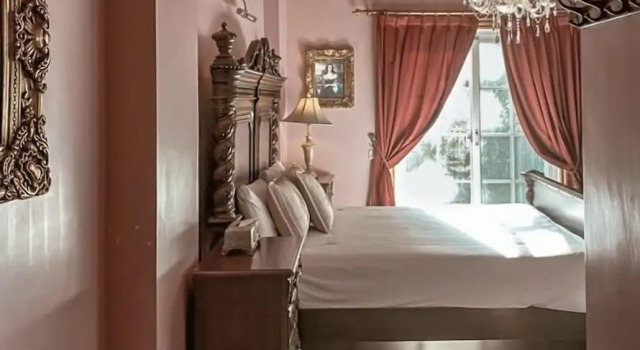 Klasszikus kétágyas szoba England Castle B&B