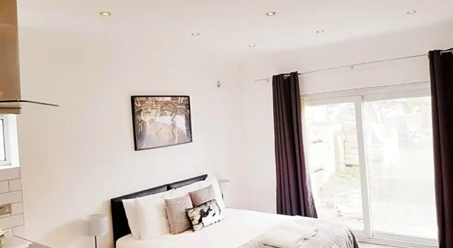 Студия Cogie Abode