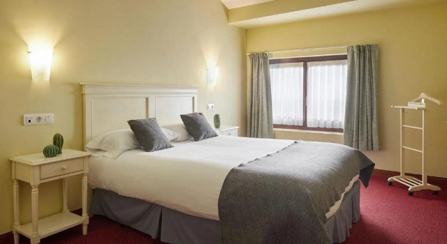 IRAIPE Ongi Hotel Auto Check-in, Book Hotel  