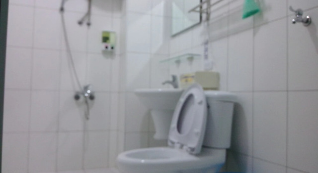 Komfortowy trzyosobowy pokój Caitlyn Hostel II