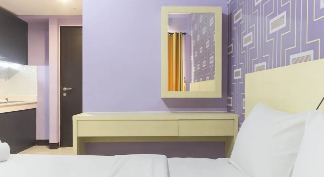 Homey And Comfy Studio Apartment At Sentra Timur Residence, Book Apartment Jakarta Jakarta Province