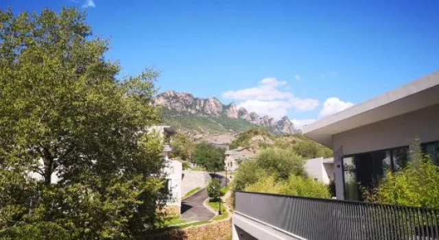 NianCheng Retreat, Book Hotel Hoteller i Beijing Province med parkering, Parkering