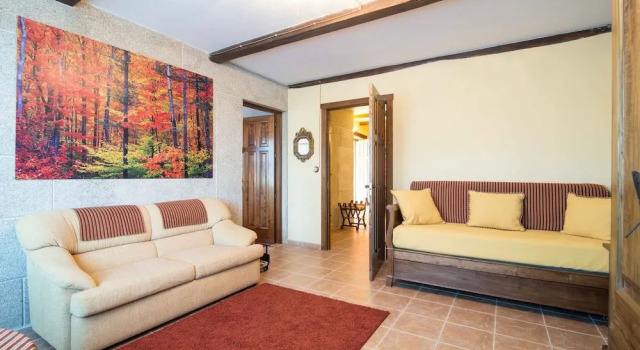 Arbores de Lenda, Book Hotel  