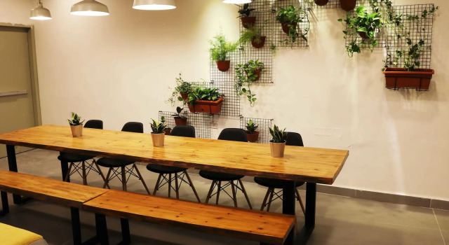 Nomads Hotel - Hostel