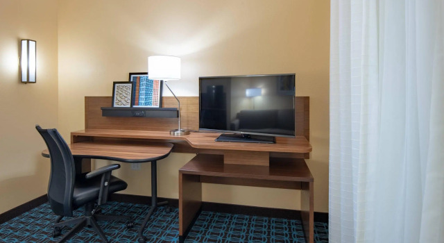 Люкс Fairfield Inn & Suites by Marriott Terrell