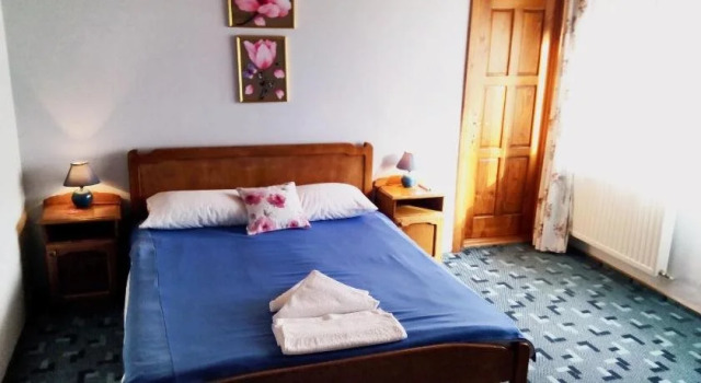 Pension Paunasul, Rezerwuj Hotel Hotele w Prahova Valley z parkingiem, Parking