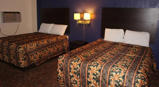 Четырёхместный номер Standard Econo Lodge Waite Park - St Cloud