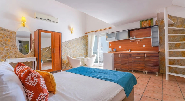 Семейный номер Standard Дуплекс с видом на море Peace Hotel