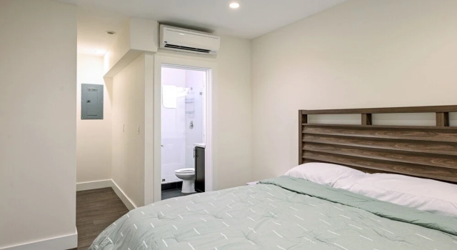 Victoria Park Urban Oasis W/ Patio, 2 Miles To Beach 1 Bedroom Duplex, Забронировать Дом для отпуска Виллы Форт-Лодердейл, Вилла