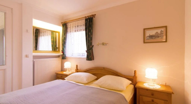 Ferienwohnungen Soravia, Rezervați Hotel Gamlitz Styrian Wine Road