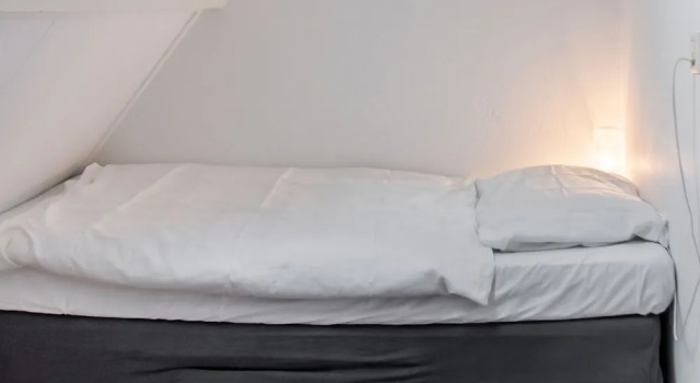 Simplictic Holiday Home in Emmen near Forest, Prenota Hotel Emmen Drenthe