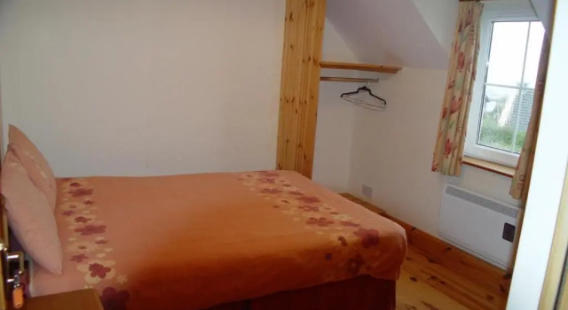 The Skellig Lodge & Hostel, Book Hostel Hotels in Kerry with Parking, Parking