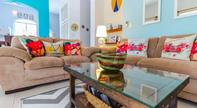 Апартаменты с 2 комнатами с балконом Dream Location! 2BR Near Beach+clubs!! Sleeps 6!!