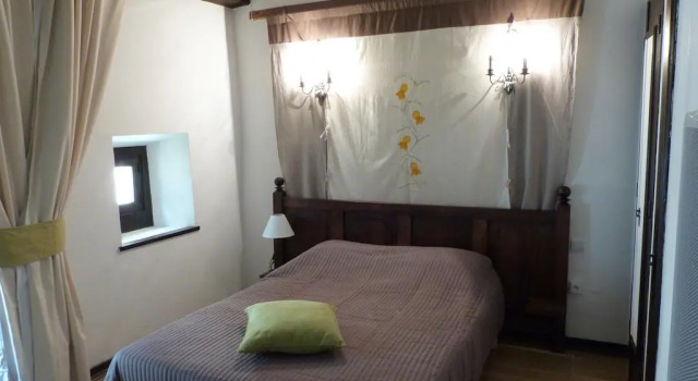 Chambre d'hotes Chez Françoise, Boek Hotel Pérouges 