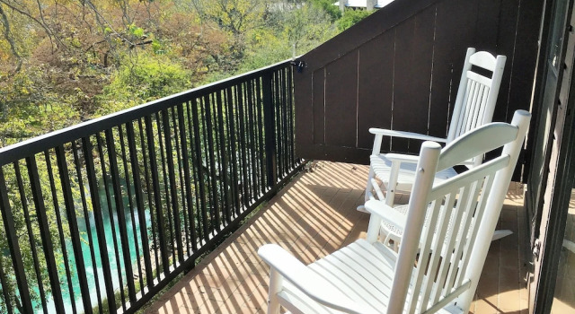 Номер Standard Delroy Curly Rays Comal  Cw C211 2 Bedroom Condo by RedAwning