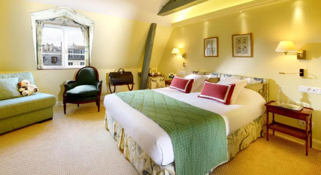 Трёхместный номер Standard Le Relais Montmartre