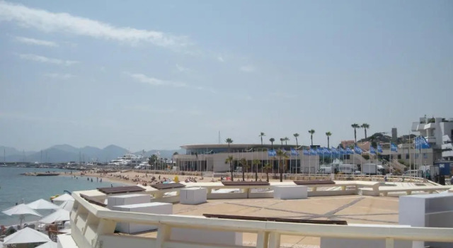 Апартаменты Nature 2 pièces 3 étoiles calme plein centre cannes 5 mn des plages et Palais