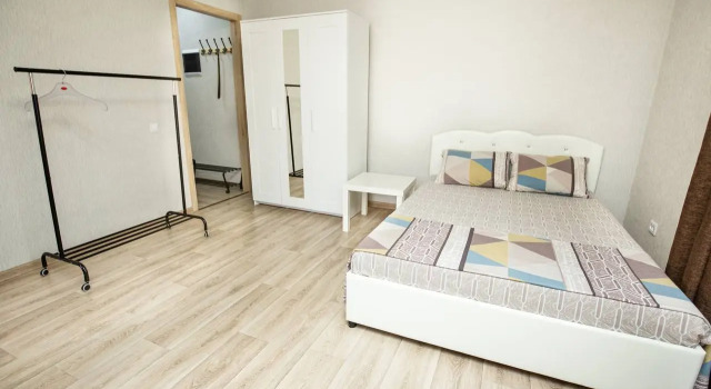 50 Let Oktjabrja odnokomnatnye apartamenty