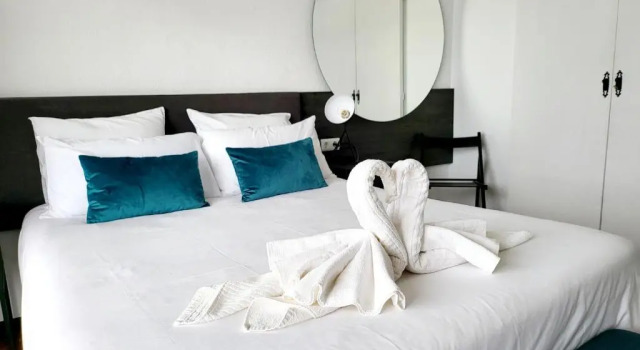 Apartamentos La Roca Costa del Sol, Забронировать Апартаменты/квартира Отели Торремолинос с парковкой, рядом с Культурный центр им. Пабло Руиса Пикассо, Парковка
